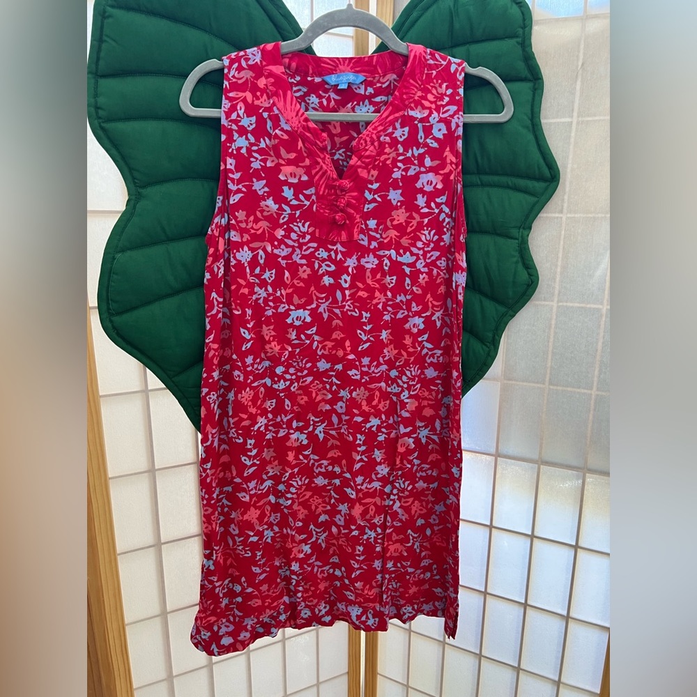 Blue Ginger red and blue tie dye Chinese style neckline dress. Size S.